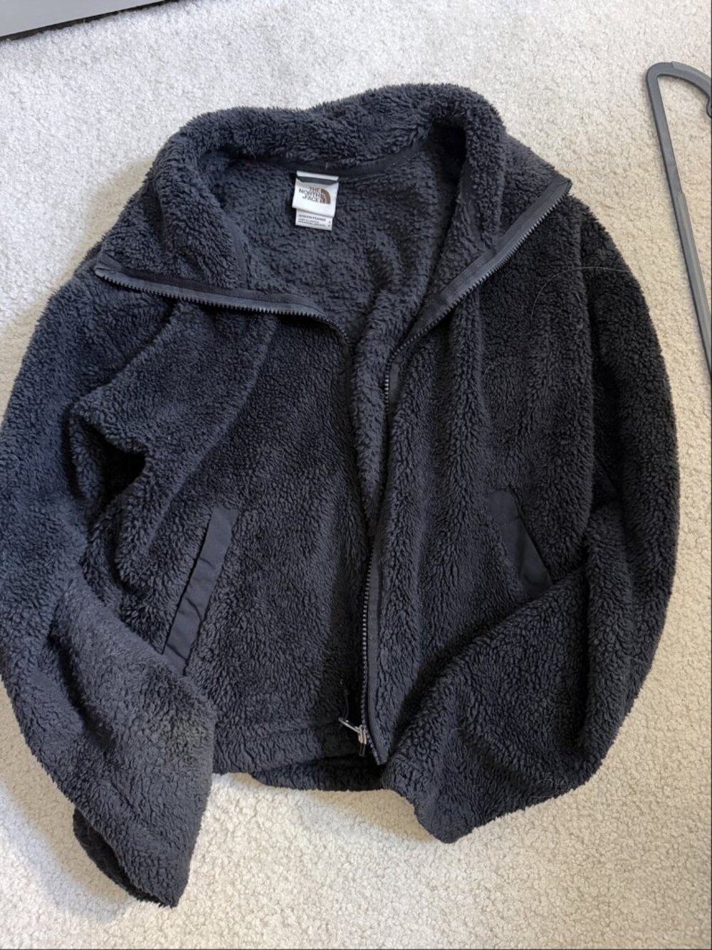 The North Face Women's Black Fleece Full-Zip Jacket – S – Good Condition